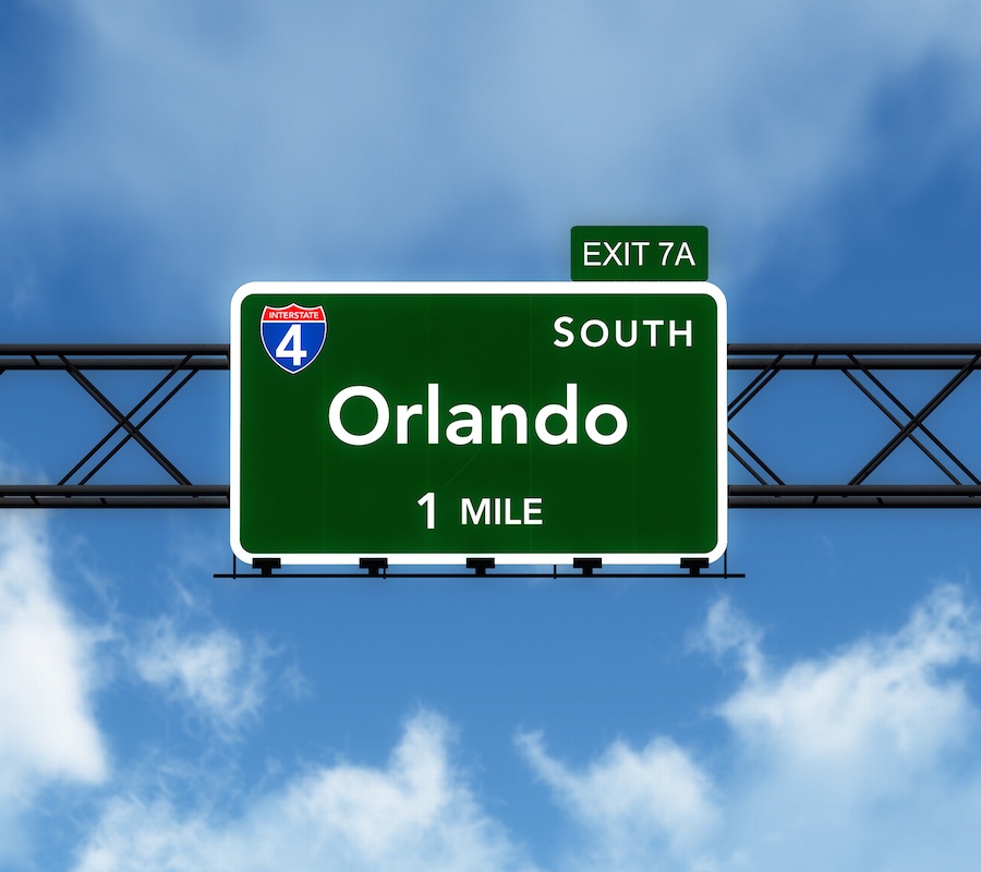 Highway sign for route 4 south to Orlando 1 mile