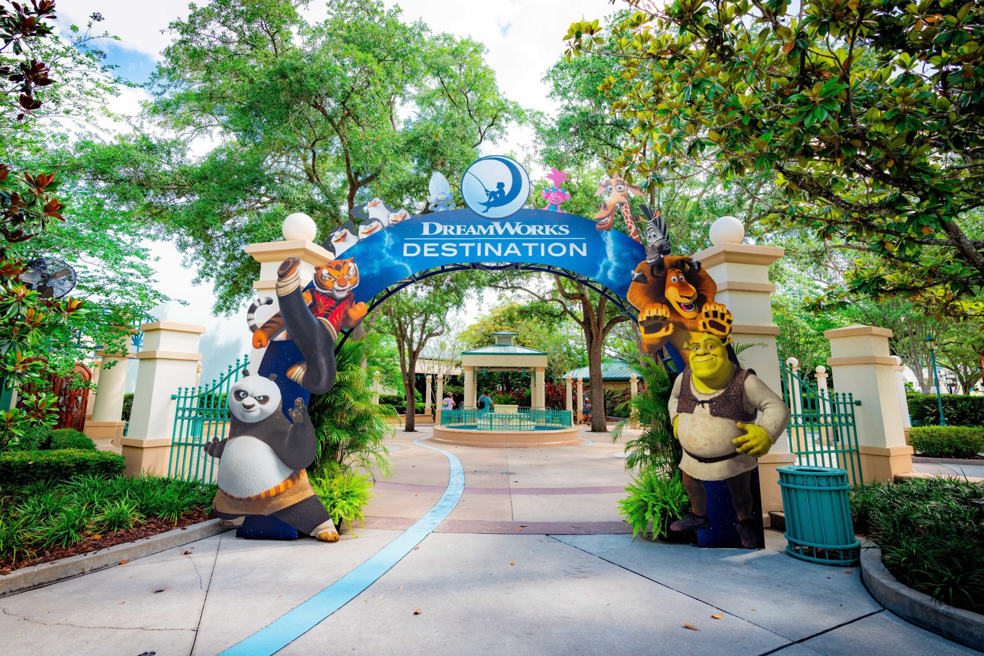 Universal Orlando DreamWorks Destination 